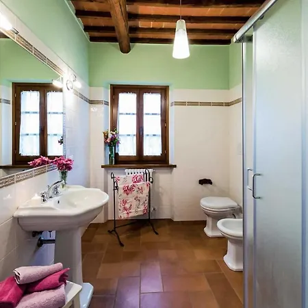 Appalto Sleeps 8 Air Con Wifi 哥尔顿
