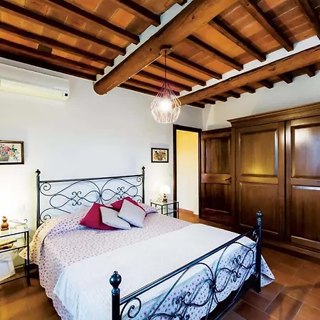 Appalto Sleeps 8 Air Con Wifi 别墅 *